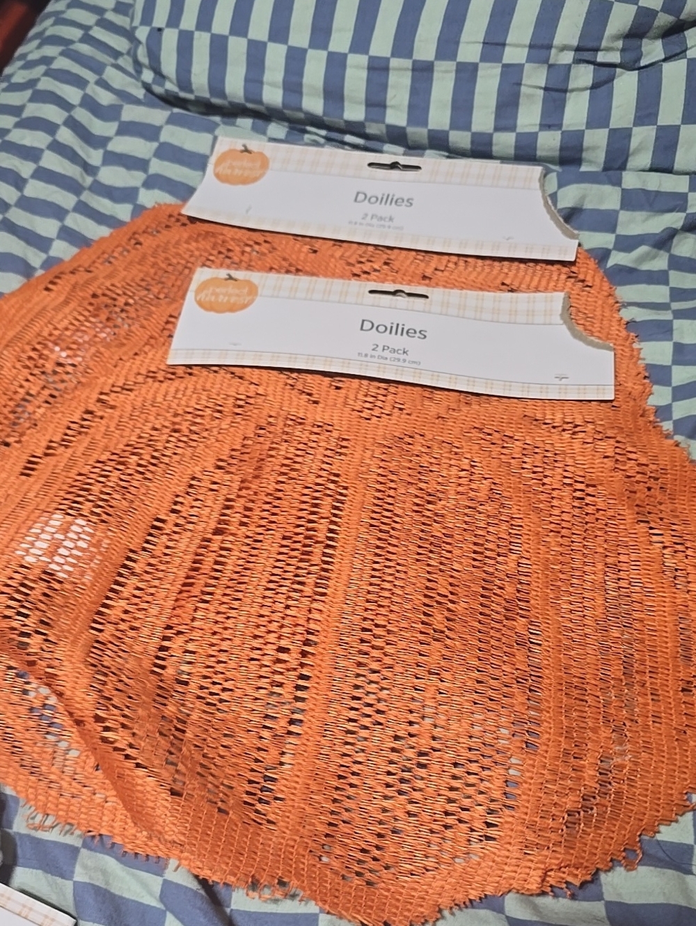❤️10/$30 New 4 Piece Doilies Pumpkin Shape
